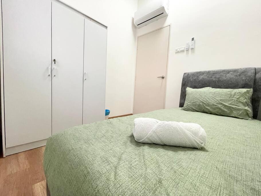 Quartz Near To Jonker Walk With Infinity Pool Cozy 3b2b Malacca