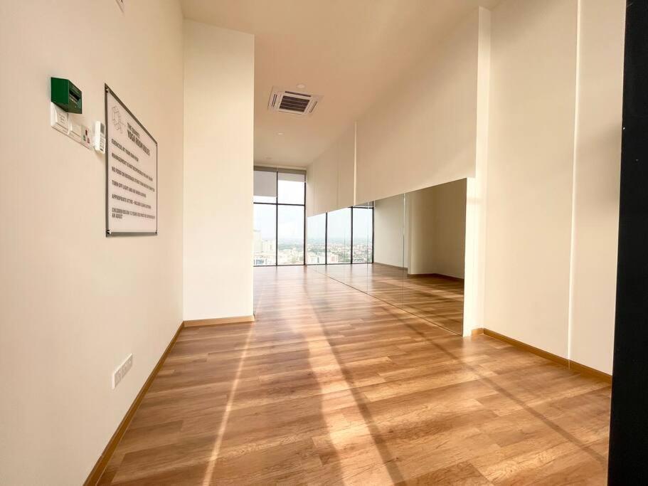 Quartz Near To Jonker Walk With Infinity Pool Cozy 3b2b Malacca