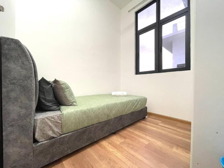Quartz Near To Jonker Walk With Infinity Pool Cozy 3b2b Malacca
