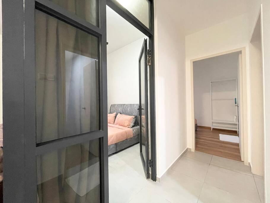 Quartz Near To Jonker Walk With Infinity Pool Cozy 3b2b Malacca